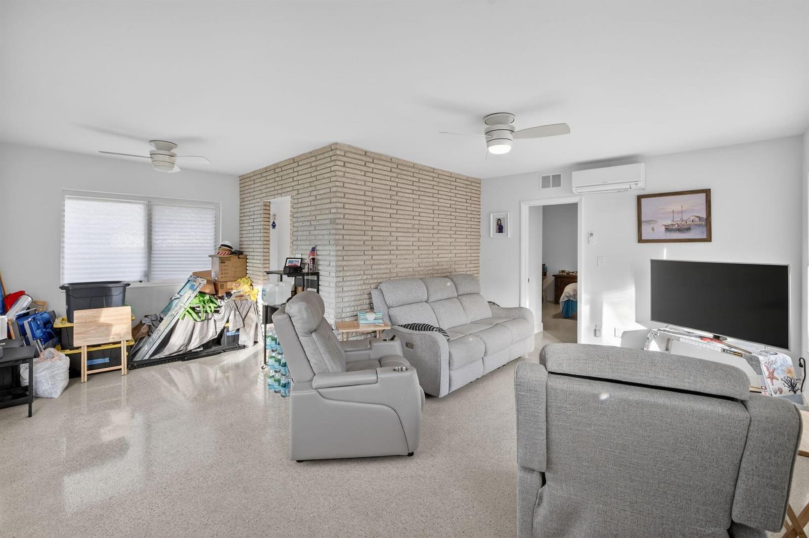 Ver detalles / 0 2090 sq. ft. $ 2026-02-02 0 foto