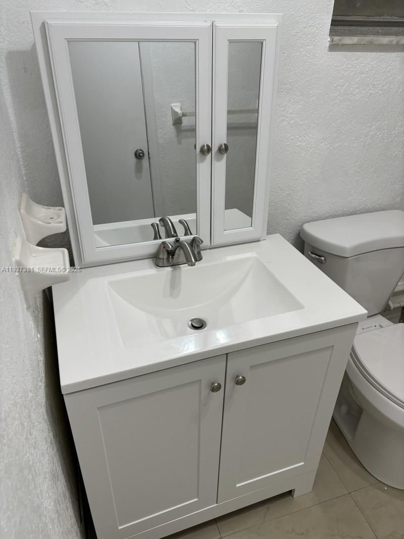   /  2997 кв.футов $ 2026-01-02 0 Фото