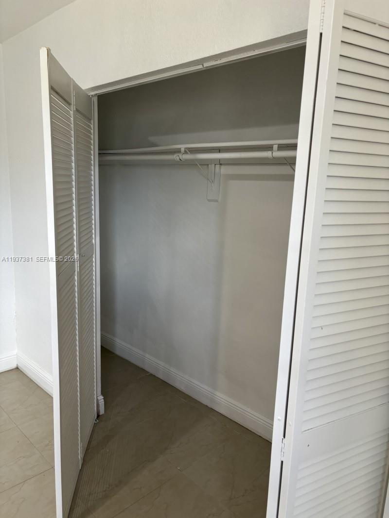   /  2997 кв.футов $ 2026-01-02 0 Фото