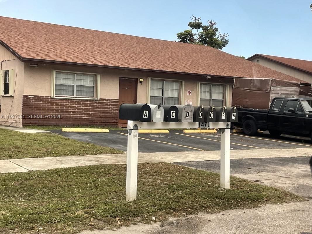   /  2997 кв.футов $ 2026-01-02 0 Фото