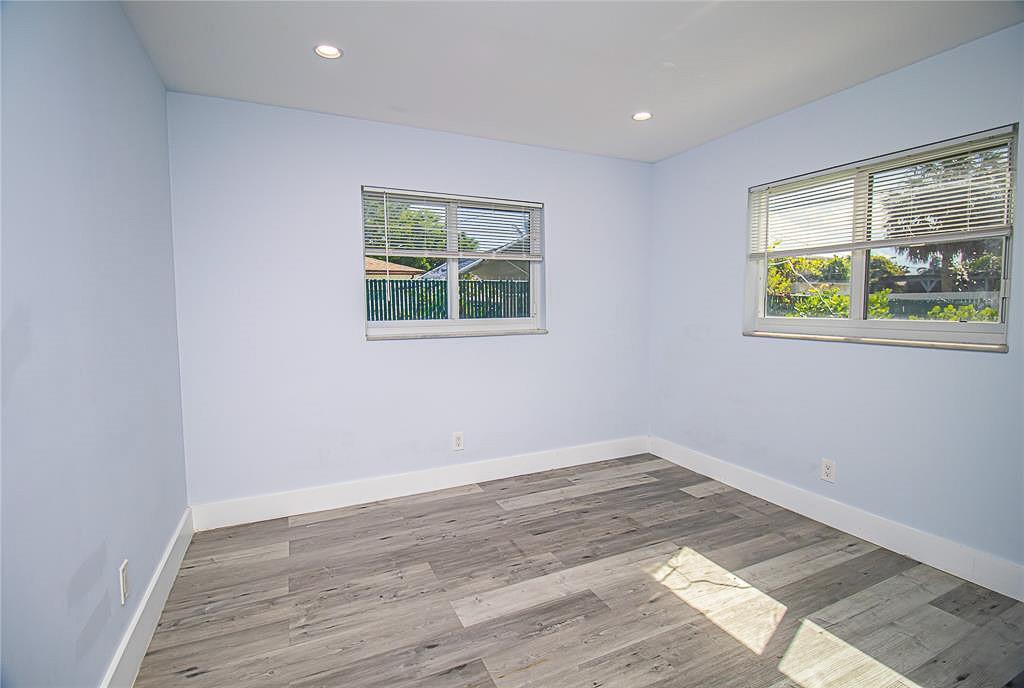   / 0 2016 sq. ft. $ 2026-06-21 0 foto