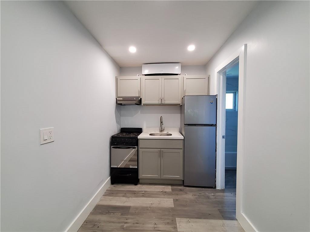   / 0 2016 sq. ft. $ 2026-06-21 0 foto