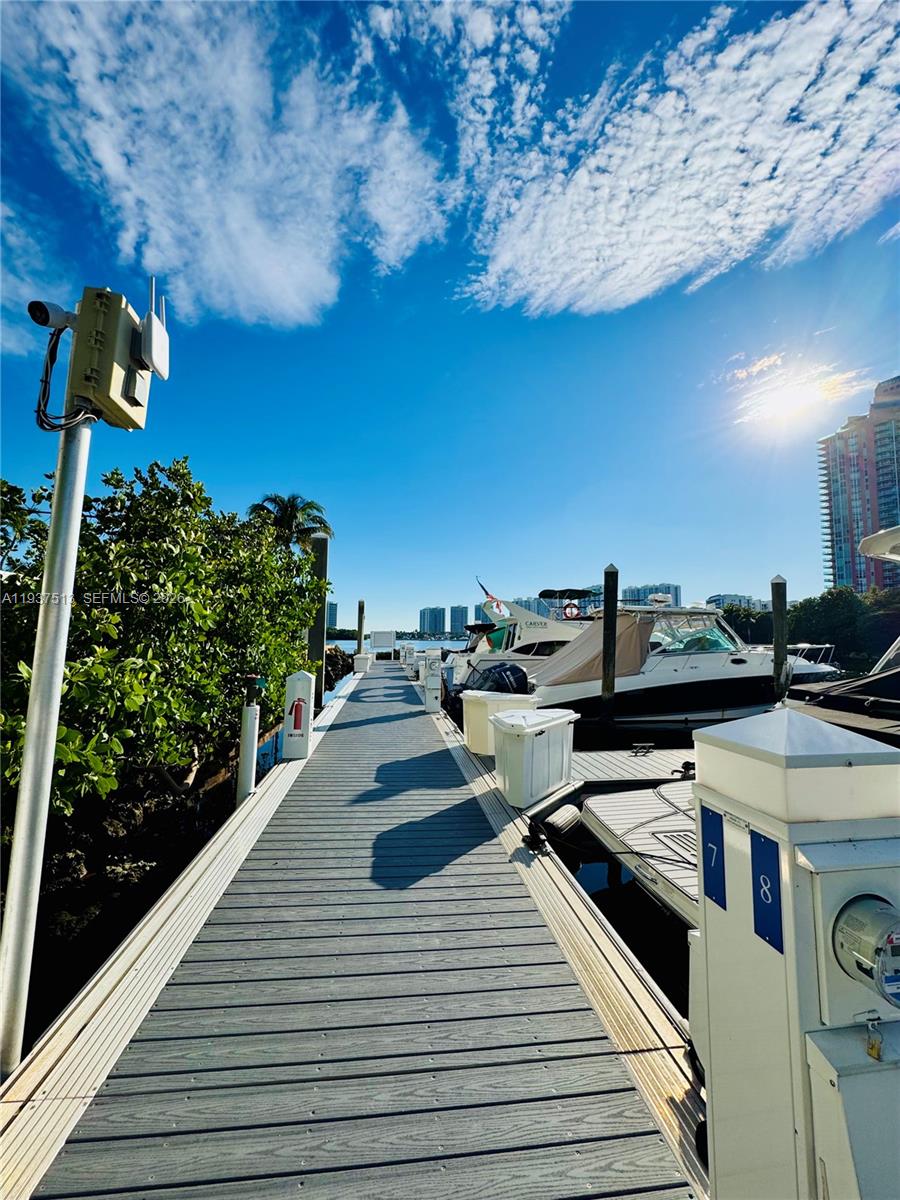 Photo of 3600 Mystic Pointe Dr  #1710, Aventura, Florida, 33180 - 