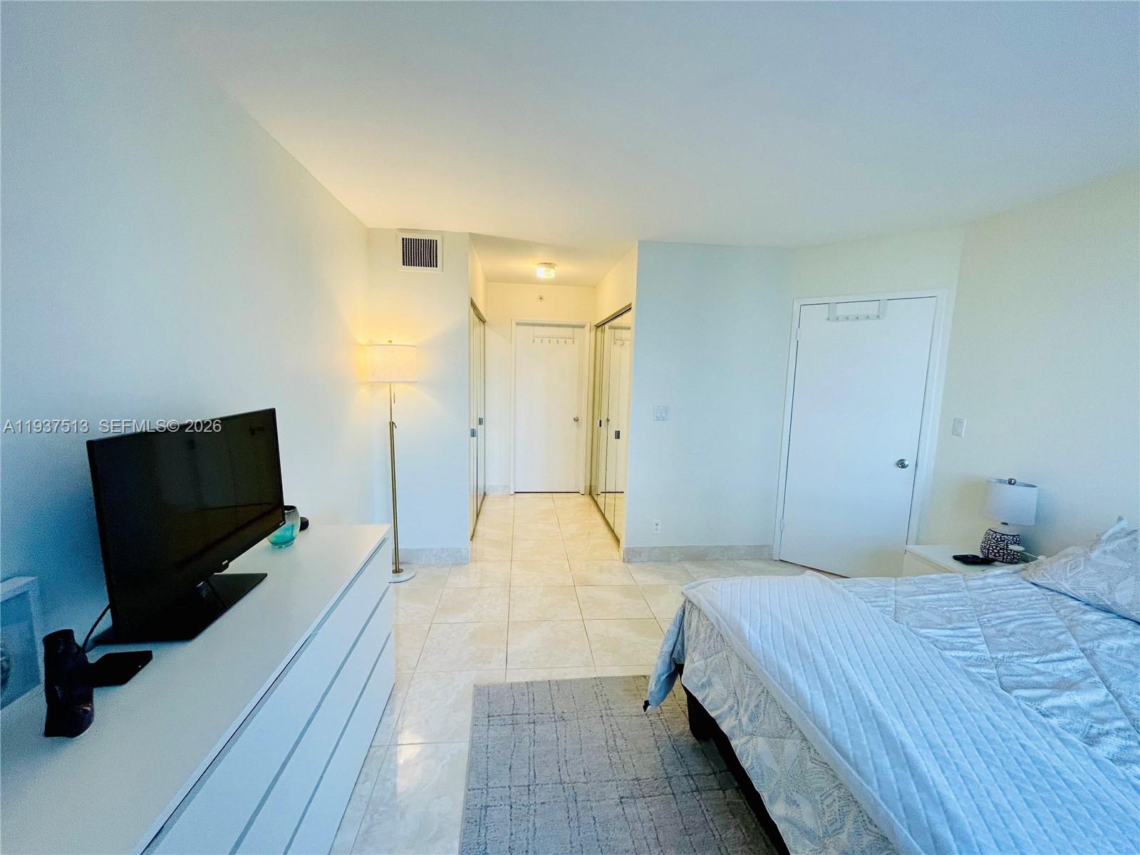 Photo of 3600 Mystic Pointe Dr  #1710, Aventura, Florida, 33180 - 