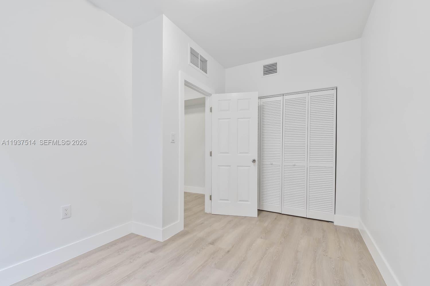 Ver detalles / sq. ft. $ 2026-01-02 0 foto