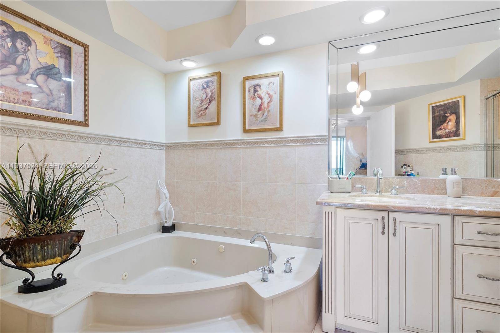 Photo of 20281 Country Club Dr  #604, Aventura, Florida, 33180 - 