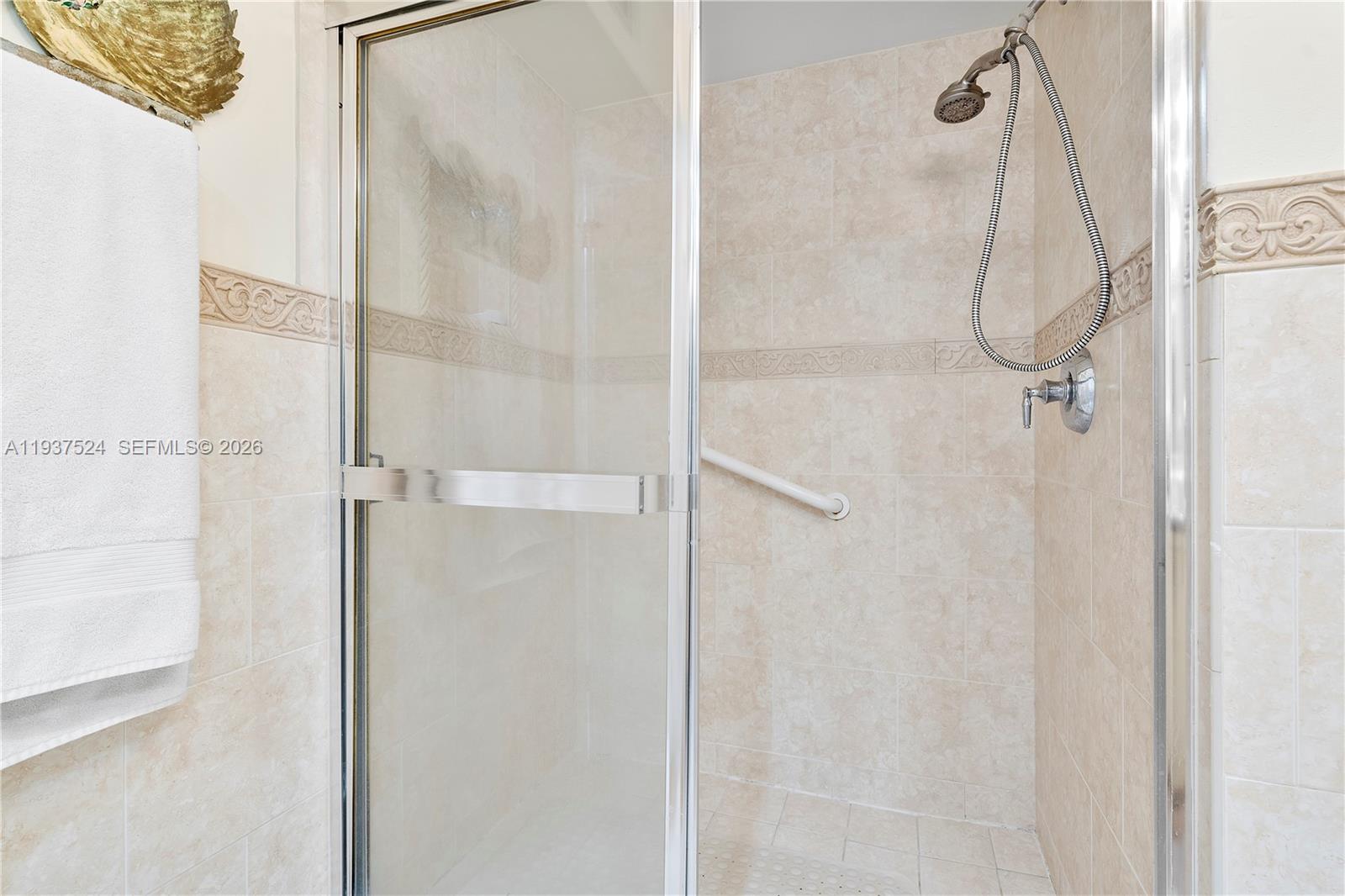 Photo of 20281 Country Club Dr  #604, Aventura, Florida, 33180 - 