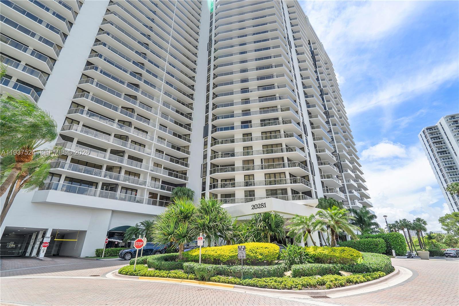 Photo of 20281 Country Club Dr  #604, Aventura, Florida, 33180 - 