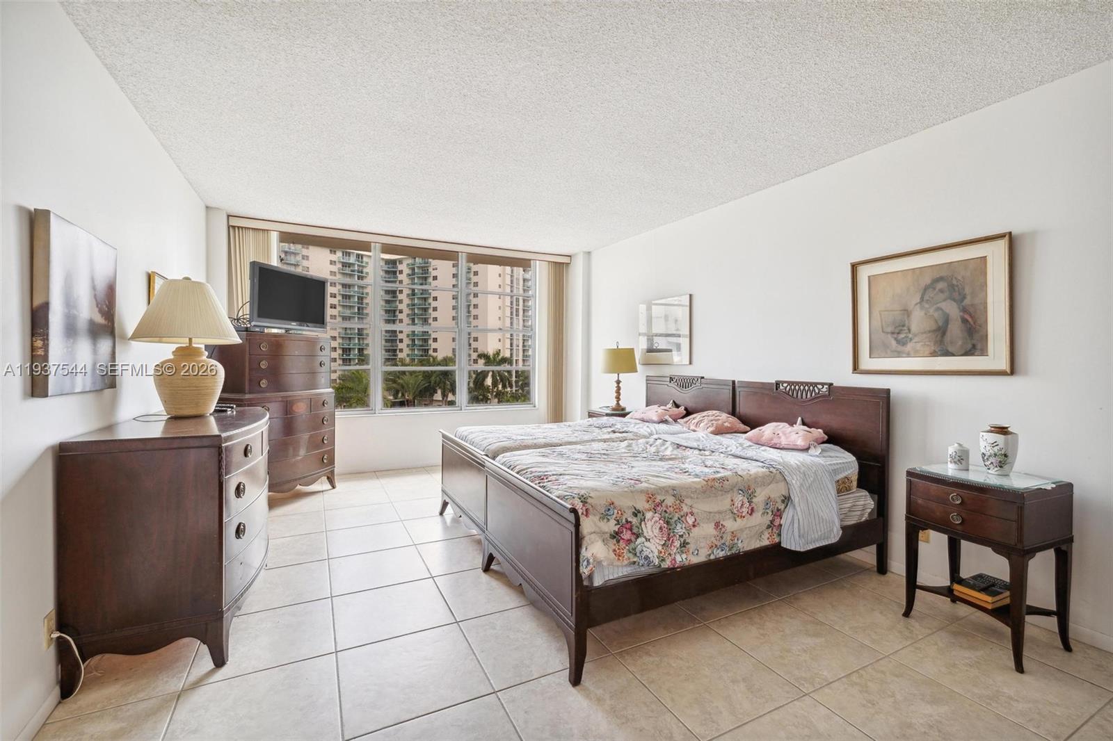 Photo of 3800 Ocean Dr  #516, Hollywood, Florida, 33019 - 