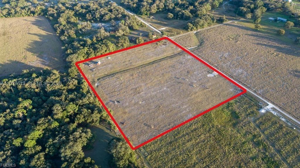   /   sq. ft. $ 2026-01-02 0 Photo