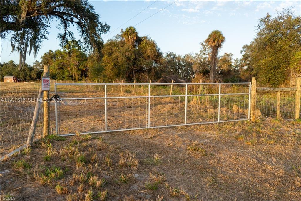   /   sq. ft. $ 2026-01-02 0 Photo