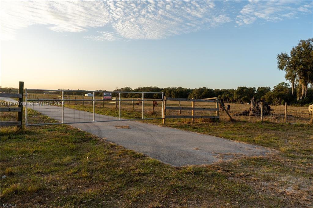   /   sq. ft. $ 2026-01-02 0 Photo