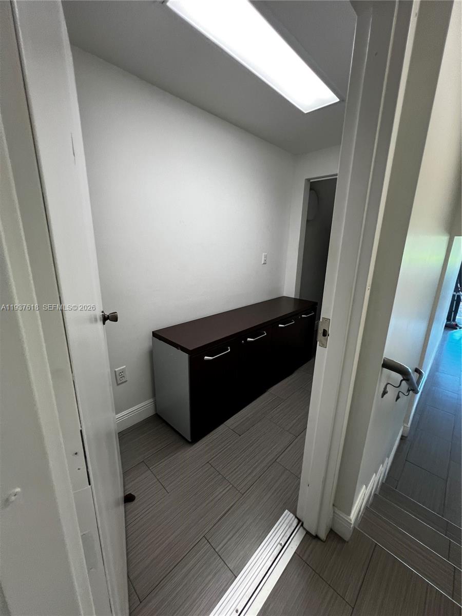   /   sq. ft. $ 2026-01-02 0 foto