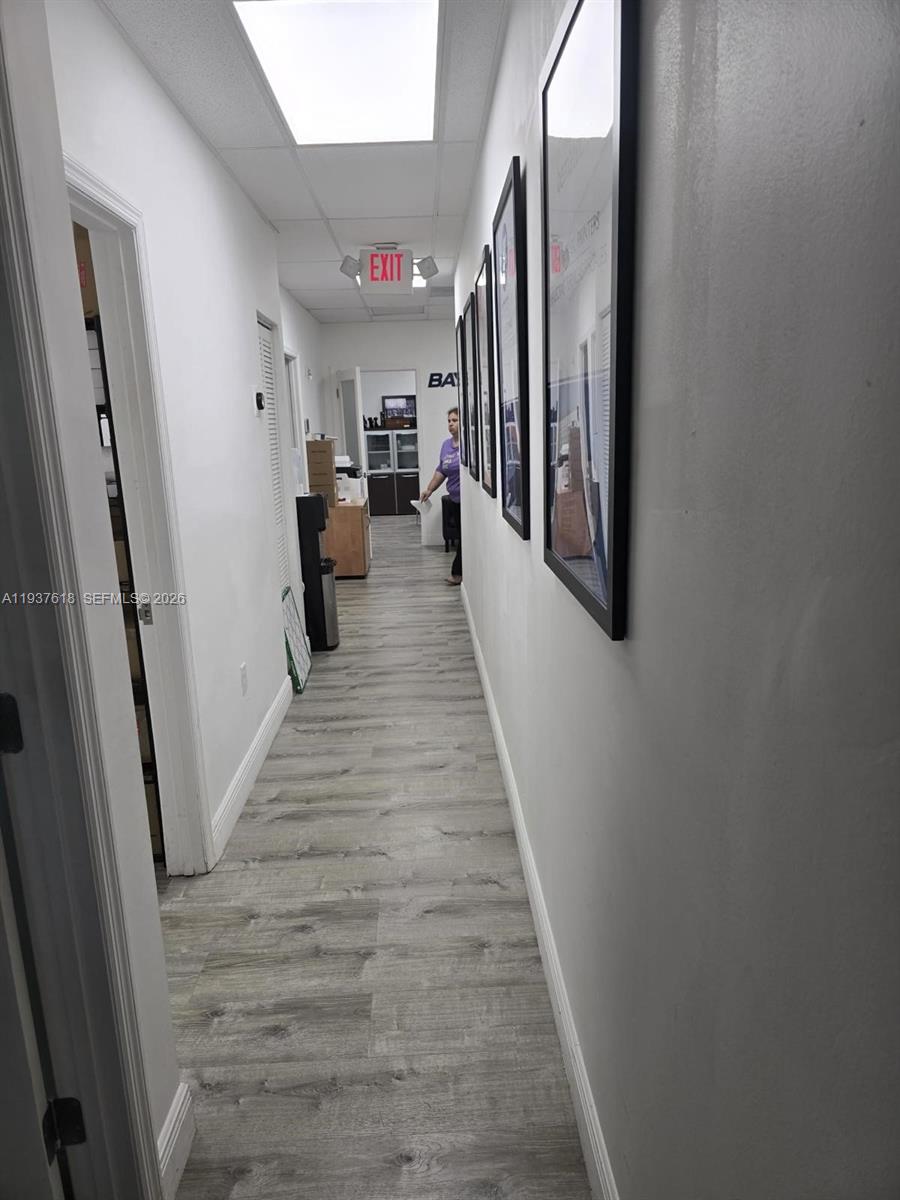   /   sq. ft. $ 2026-01-02 0 foto