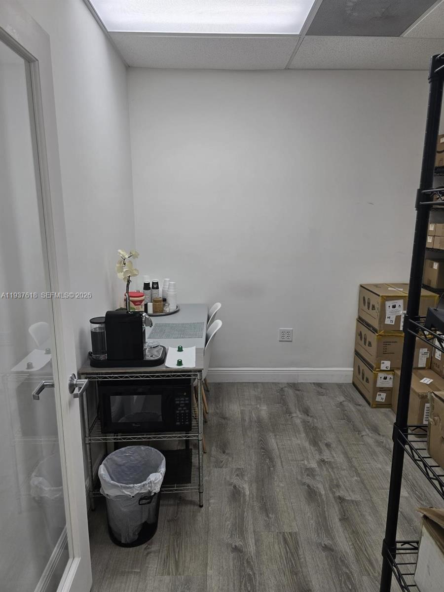   /   sq. ft. $ 2026-01-02 0 foto