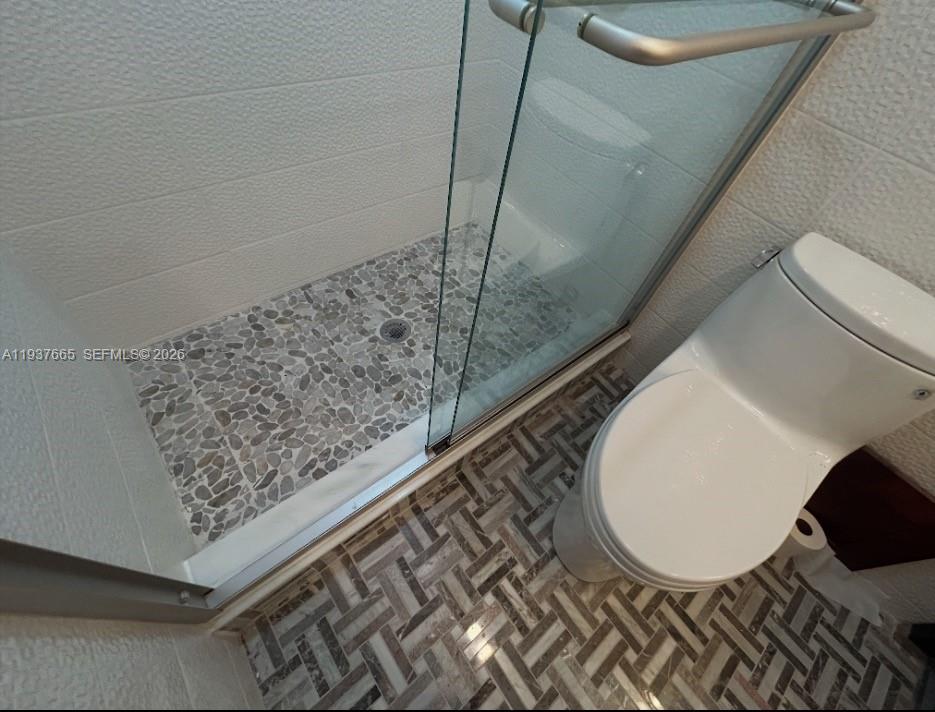 Photo of 2030 Ocean Dr  #506, Hallandale Beach, Florida, 33009 - marble mosaic floor detail