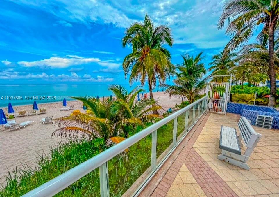 Photo of 2030 Ocean Dr  #506, Hallandale Beach, Florida, 33009 - beachfront location