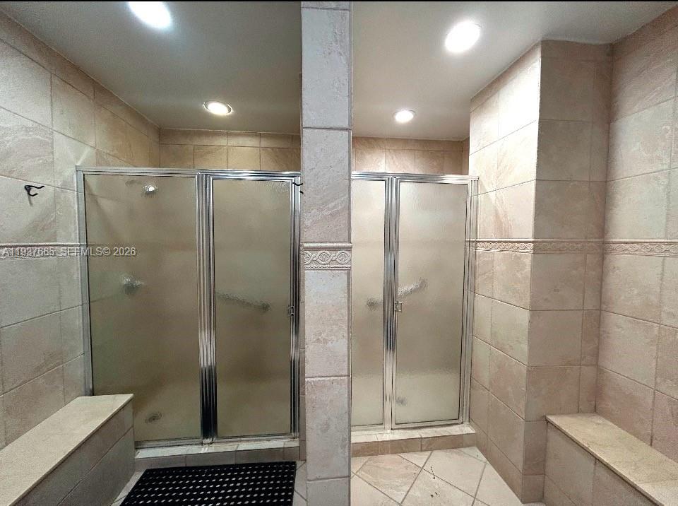 Photo of 2030 Ocean Dr  #506, Hallandale Beach, Florida, 33009 - Wet Turkish steam sauna