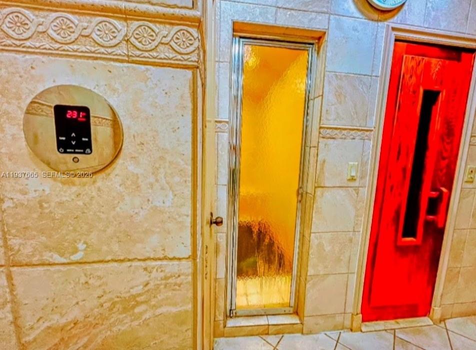 Photo of 2030 Ocean Dr  #506, Hallandale Beach, Florida, 33009 - saunas