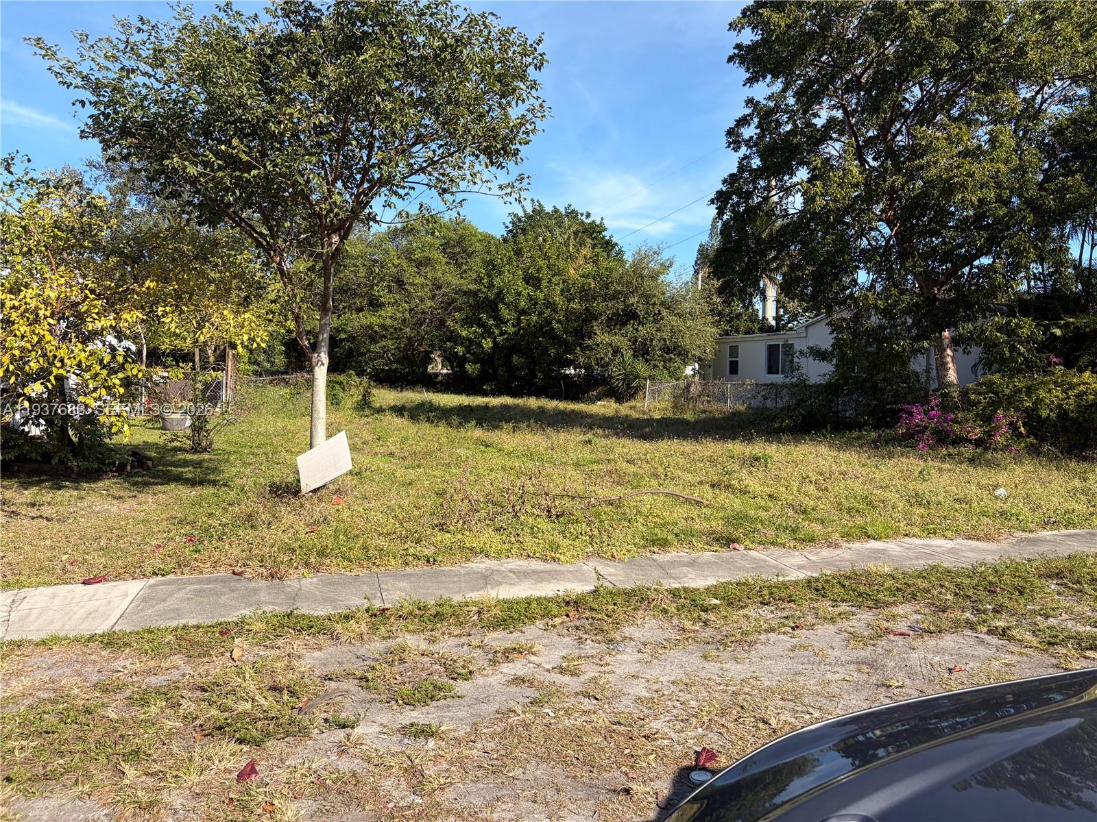   /   кв.футов $ 2026-01-02 0 Фото