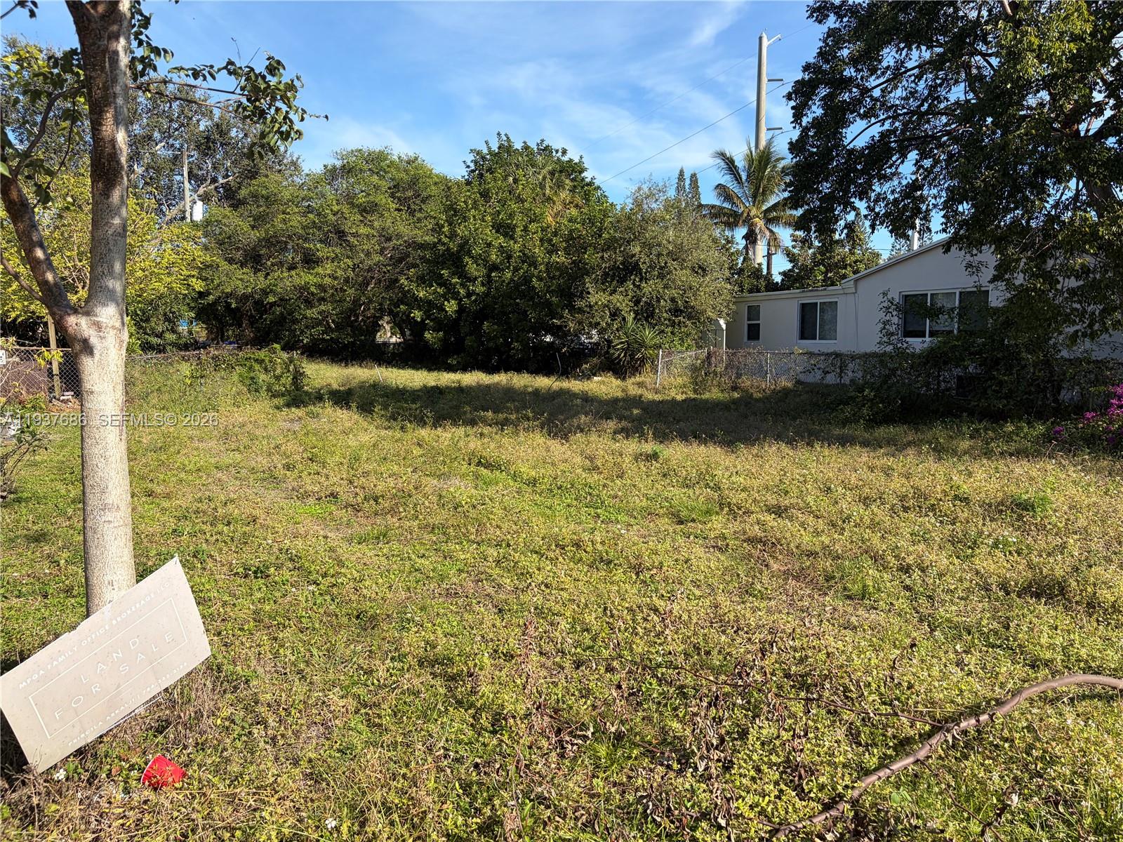   /   кв.футов $ 2026-01-02 0 Фото