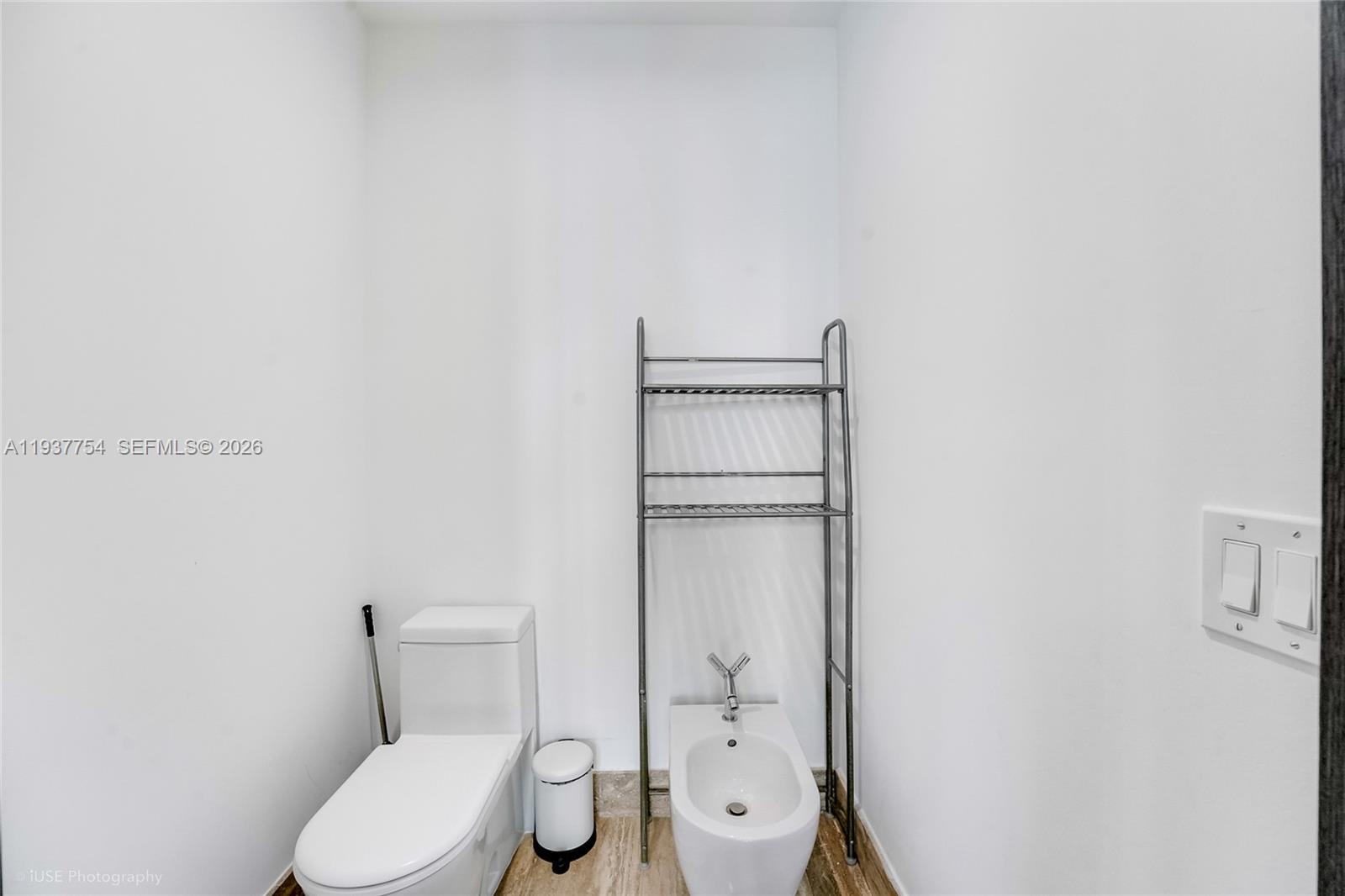 Ver detalles 2701 3 / 4 2768 sq. ft. $ 2026-01-02 0 foto