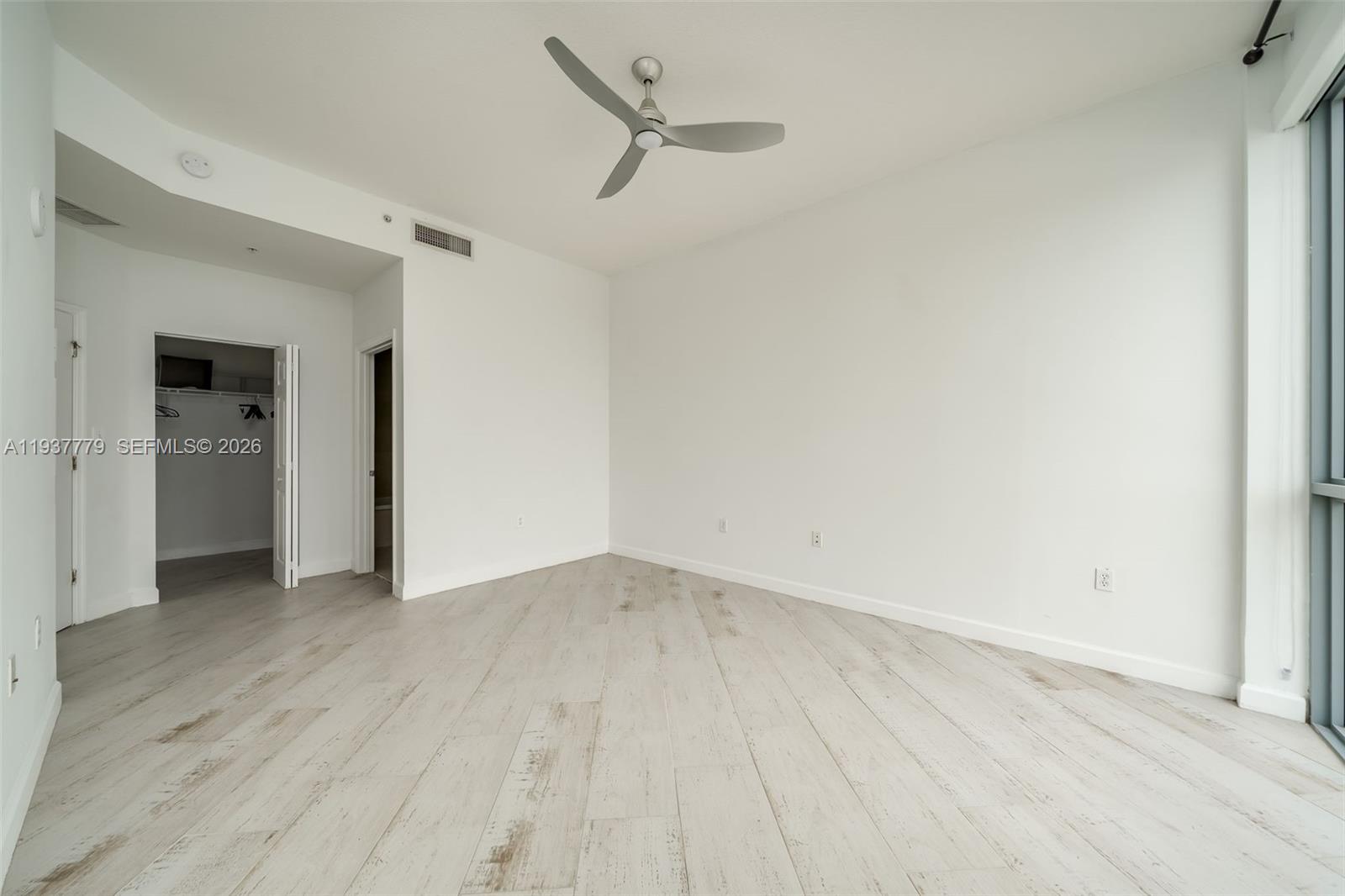 Photo of 140 Dixie Hwy  #1011, Hollywood, Florida, 33020 - 