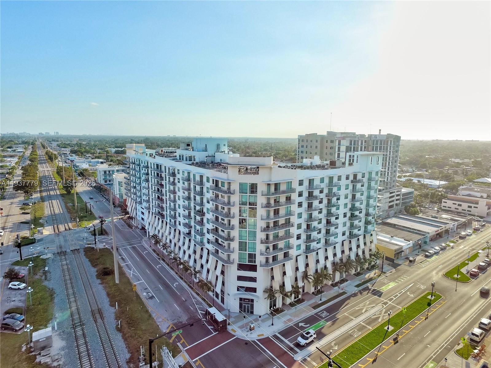 Photo of 140 Dixie Hwy  #1011, Hollywood, Florida, 33020 - 