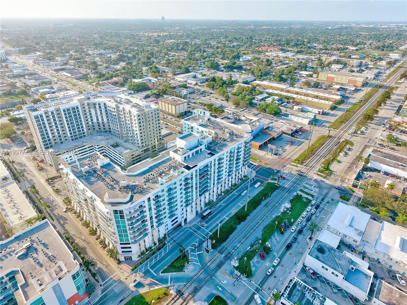 Photo of 140 Dixie Hwy  #1011, Hollywood, Florida, 33020 - 