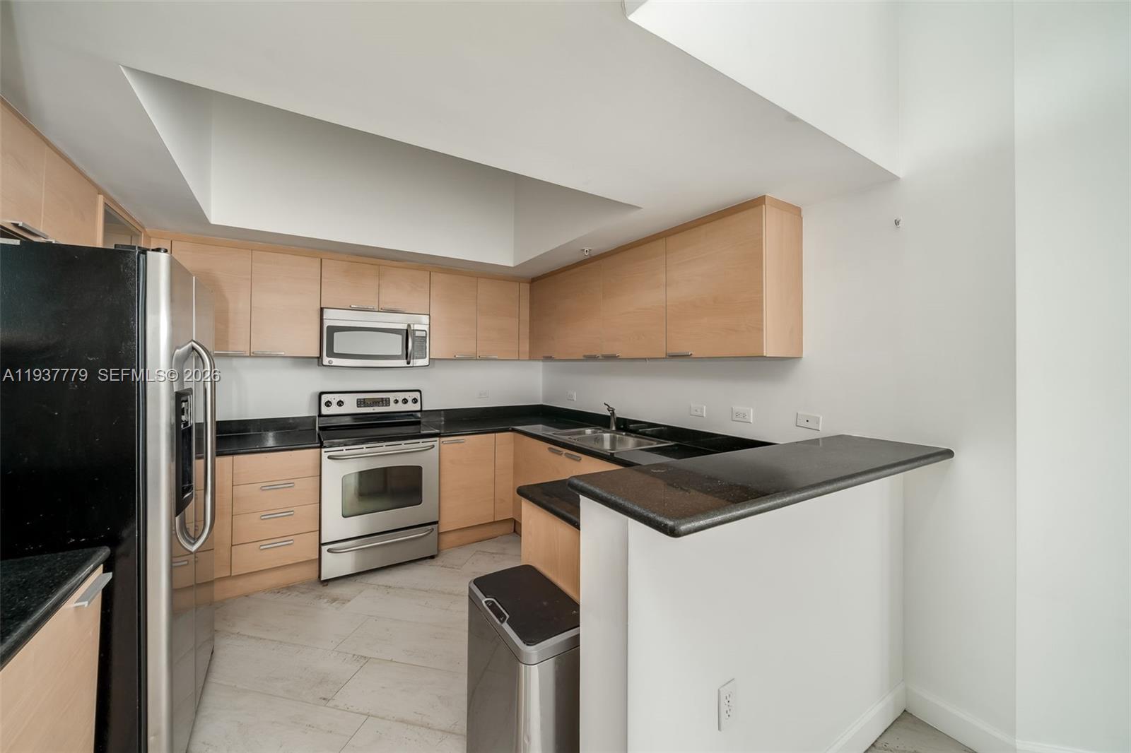 Photo of 140 Dixie Hwy  #1011, Hollywood, Florida, 33020 - 