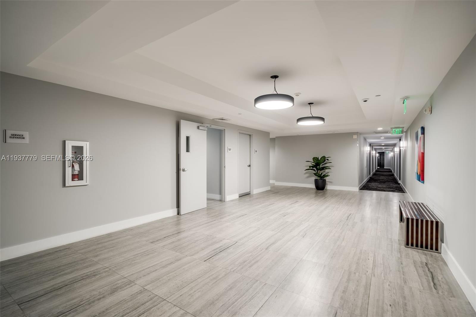 Photo of 140 Dixie Hwy  #1011, Hollywood, Florida, 33020 - 