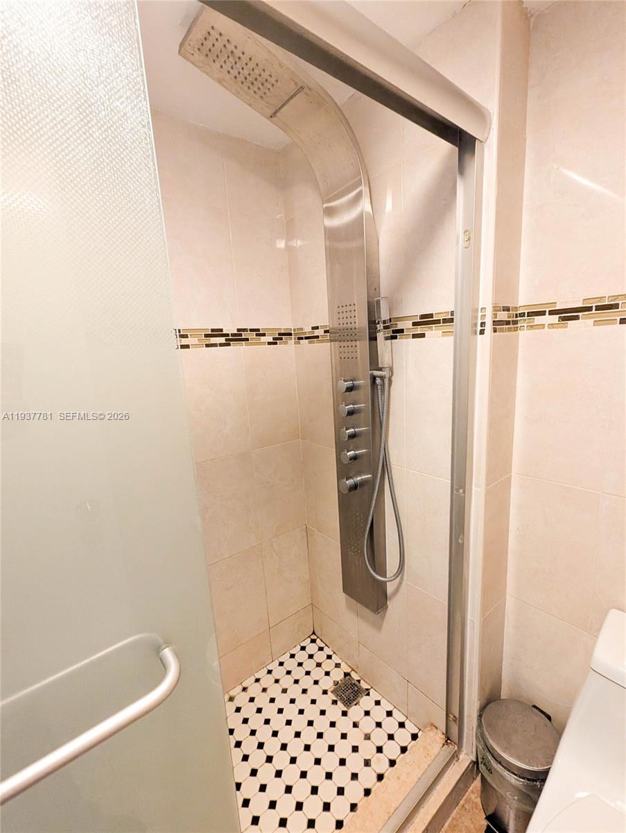 503 2 / 2 1008 sq. ft. $ 2026-01-02 0 foto