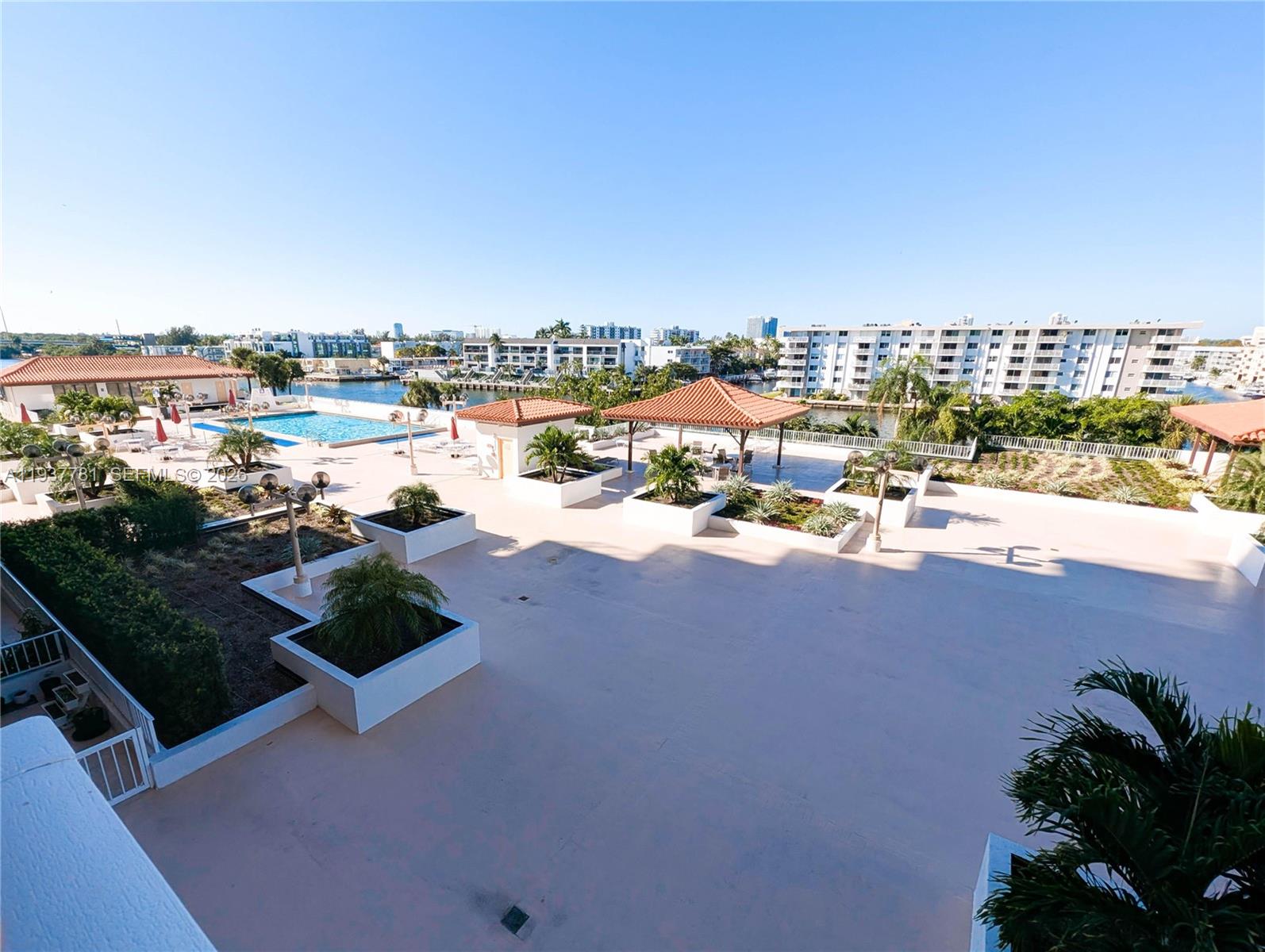 503 2 / 2 1008 sq. ft. $ 2026-01-02 0 foto