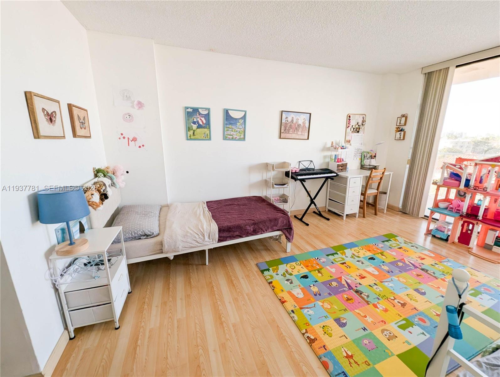 503 2 / 2 1008 sq. ft. $ 2026-01-02 0 foto