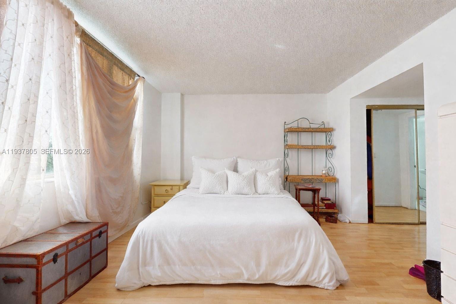 See details 314 1 / 2 844 sq. ft. $ 2026-02-13 0 Photo