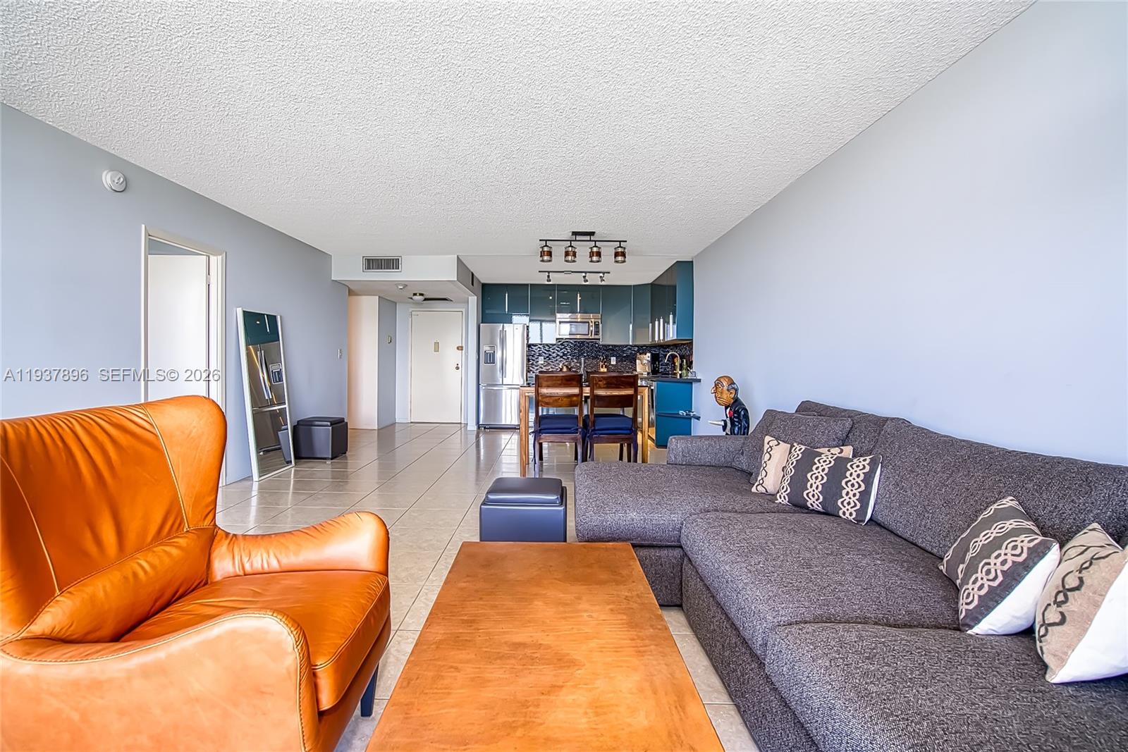 Photo of 2500 Parkview Dr  #911, Hallandale Beach, Florida, 33009 - 