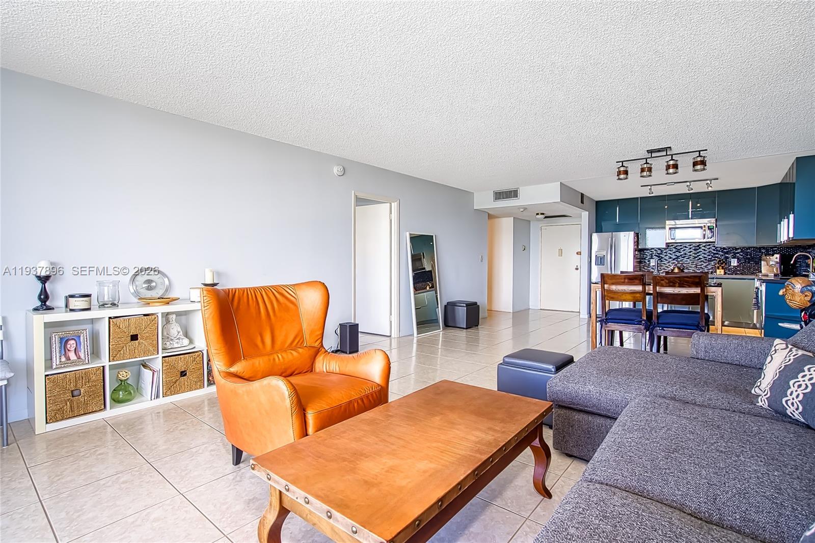 Photo of 2500 Parkview Dr  #911, Hallandale Beach, Florida, 33009 - 