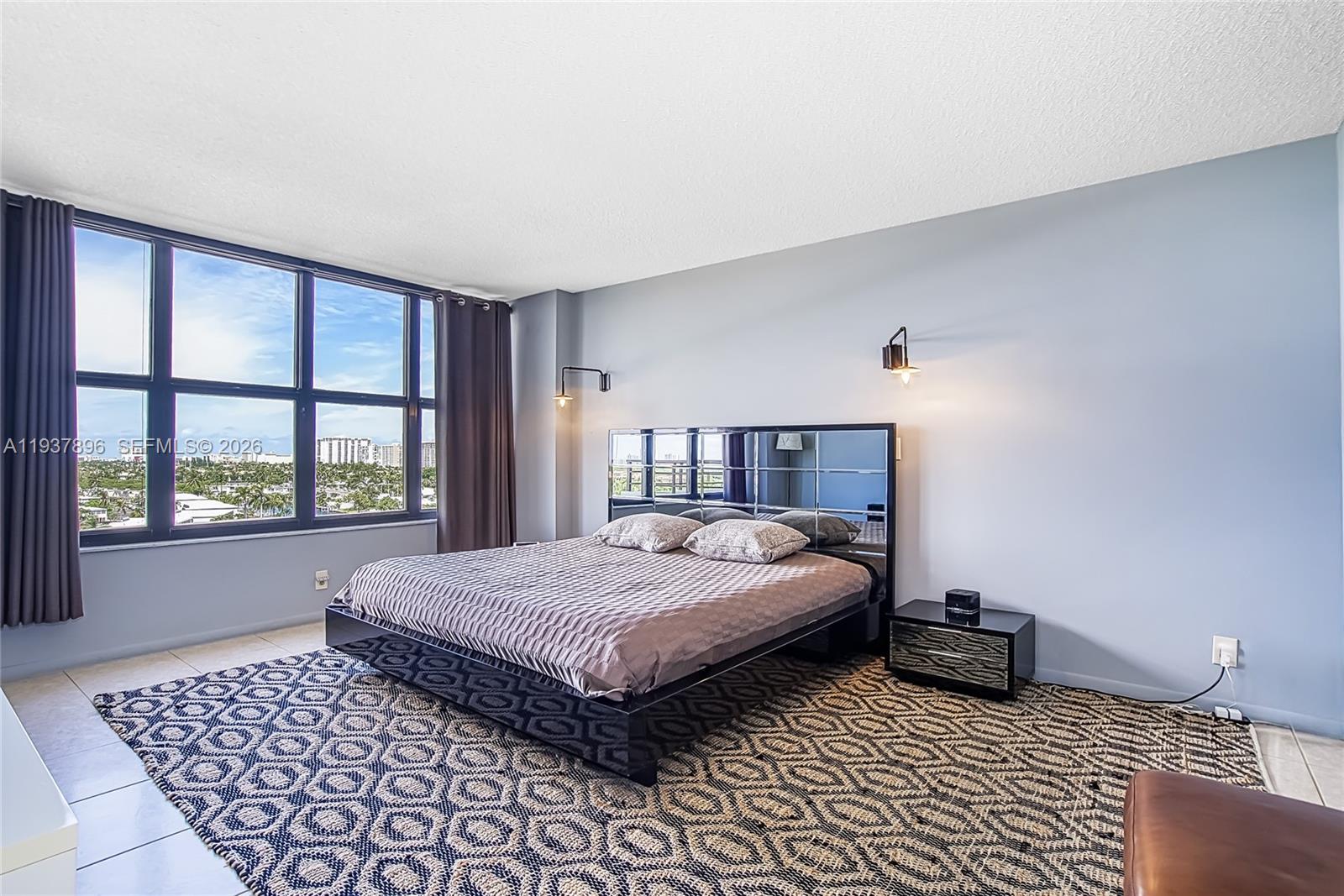 Photo of 2500 Parkview Dr  #911, Hallandale Beach, Florida, 33009 - 