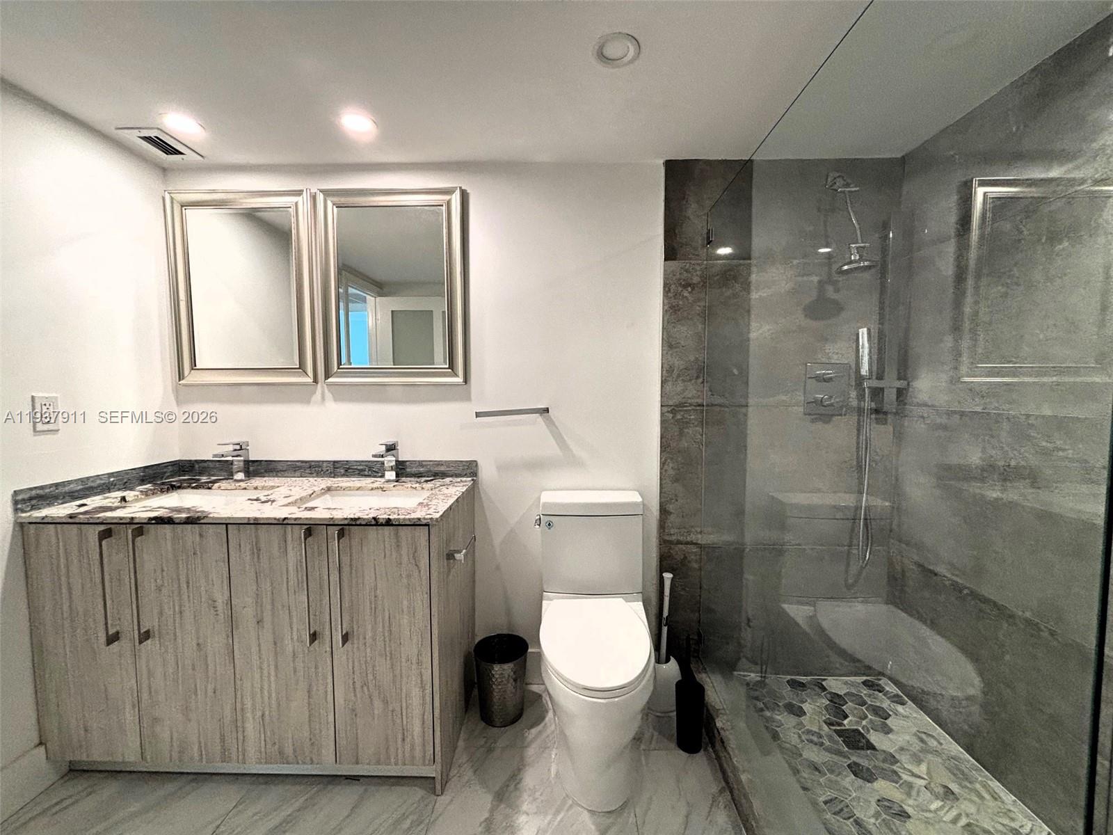 Photo of 19380 Collins Ave #914, Sunny Isles Beach, Florida, 33160 -