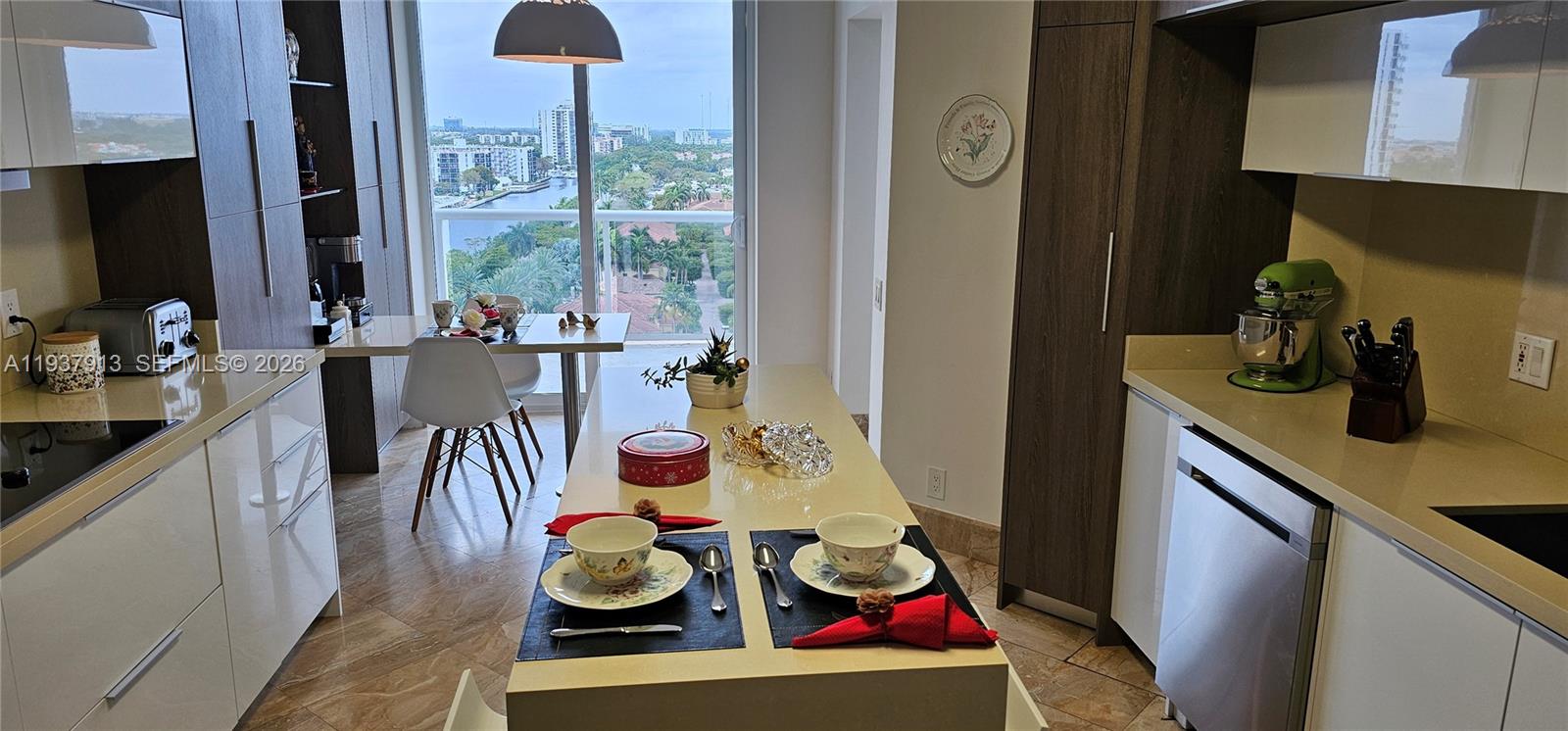 Photo of 3802 207th St #1204, Aventura, Florida, 33180 - Coffee Table