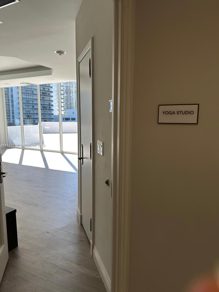 Photo of 3802 207th St #1204, Aventura, Florida, 33180 -