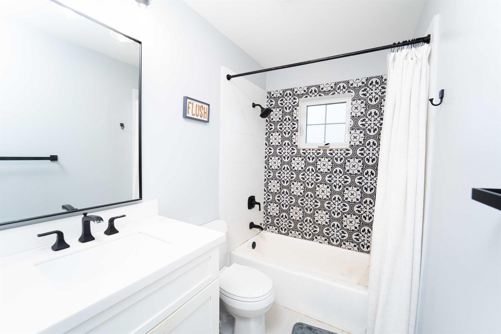 477 3 / 2 1328 sq. ft. $ 2026-07-15 0 Photo