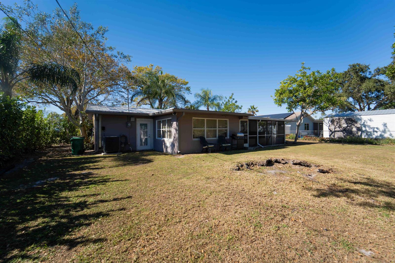 477 3 / 2 1328 sq. ft. $ 2026-07-15 0 Photo