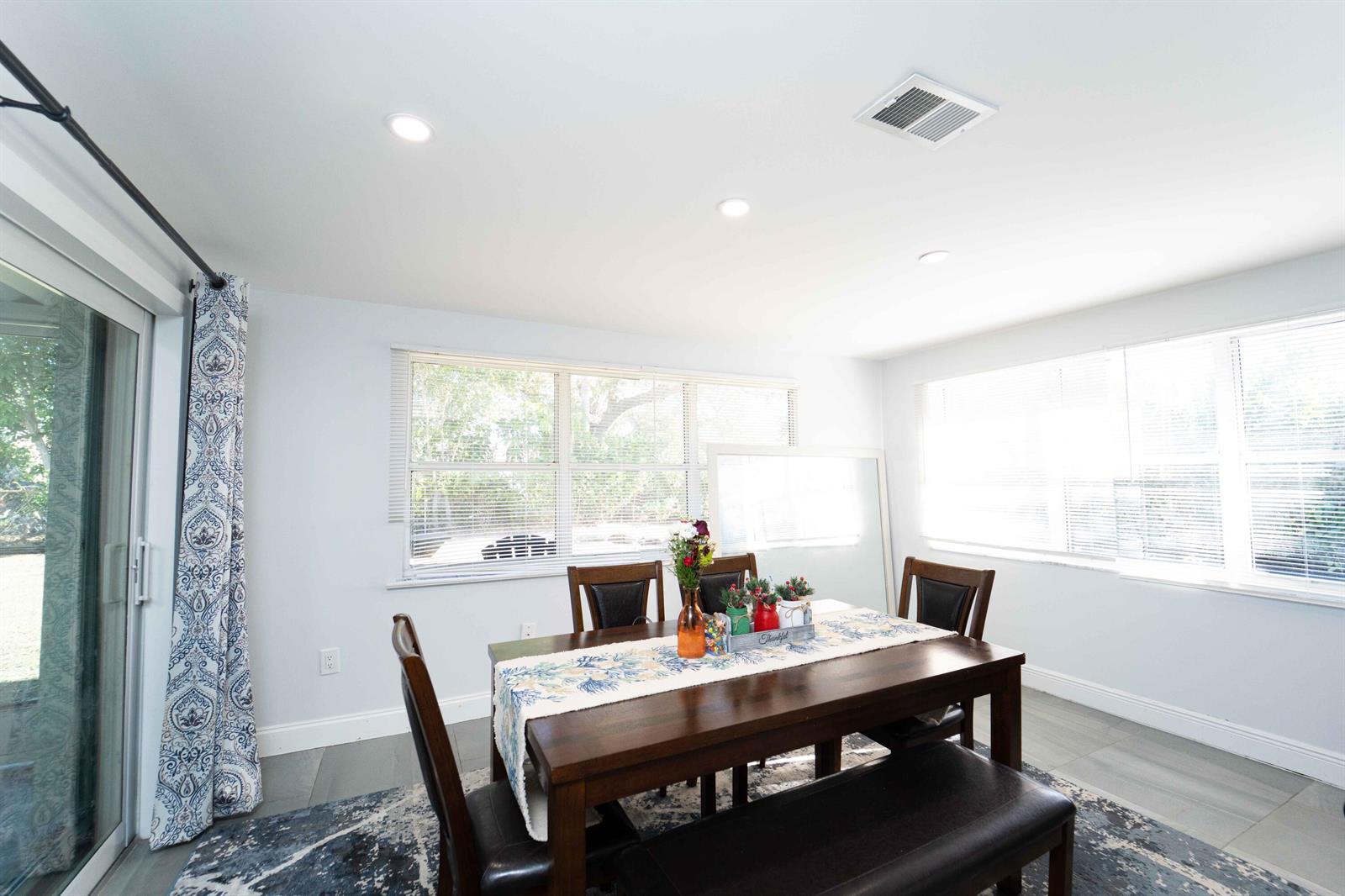 477 3 / 2 1328 sq. ft. $ 2026-07-15 0 Photo