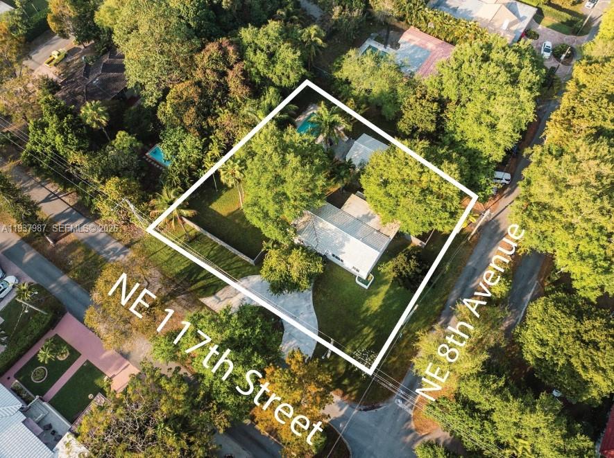   /   sq. ft. $ 2026-01-03 0 foto