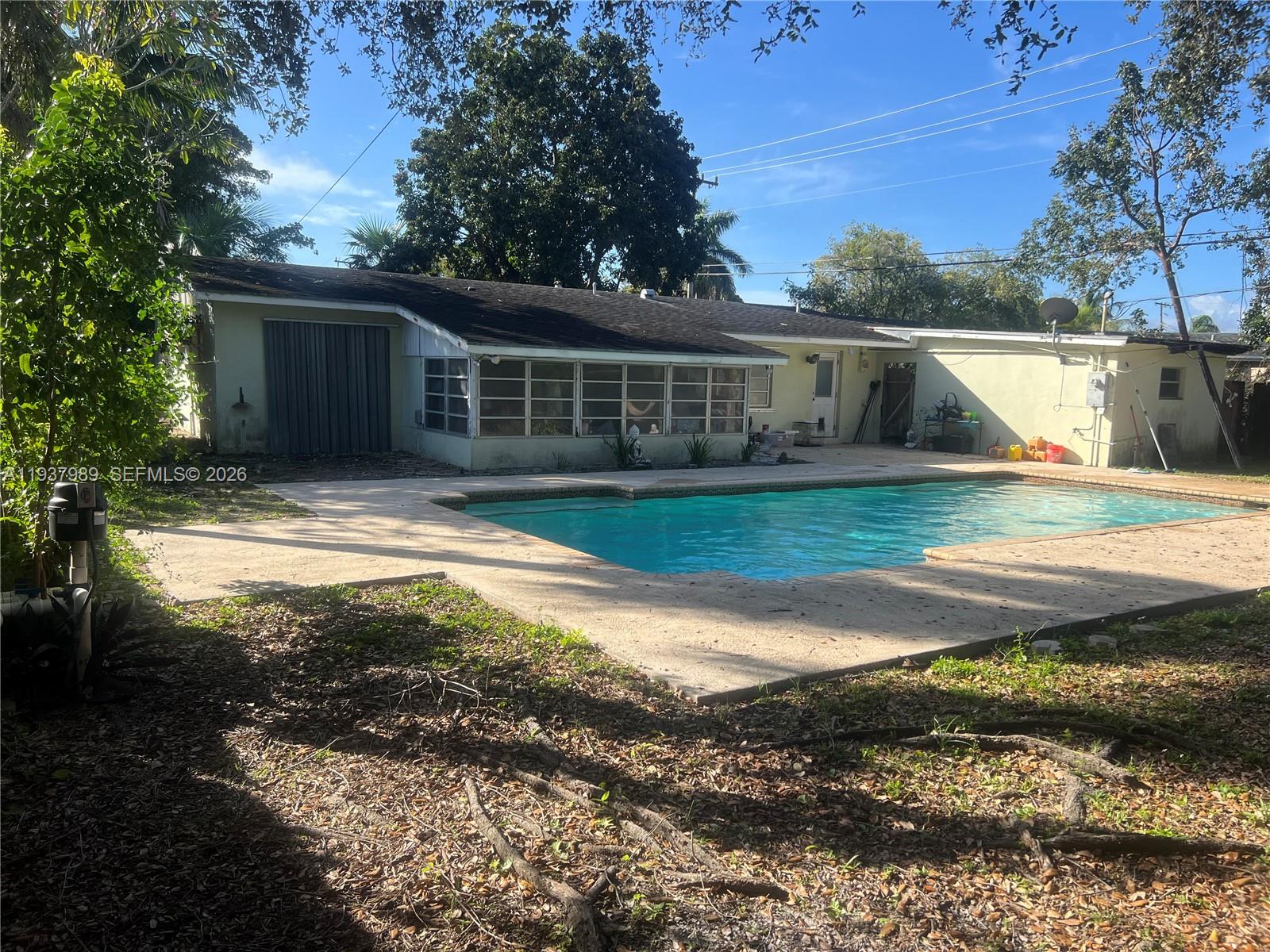 Ver detalles 9755 3 / 2 1404 sq. ft. $ 2026-01-03 0 foto