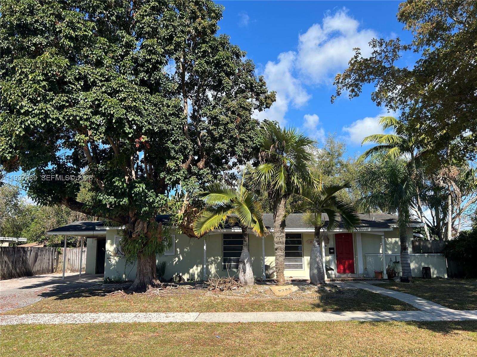 See details 9755 3 / 2 1404 sq. ft. $ 2026-01-03 0 Photo