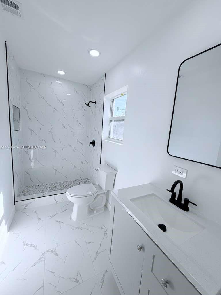   /  1566 кв.футов $ 2026-01-03 0 Фото