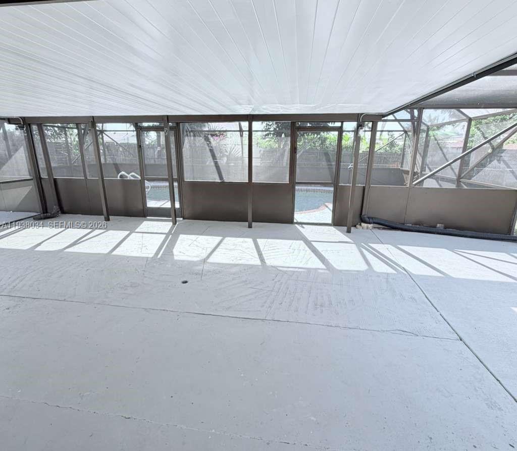   /  1566 кв.футов $ 2026-01-03 0 Фото