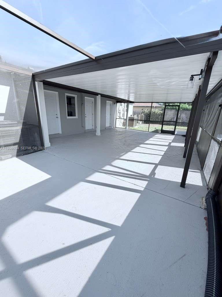   /  1566 кв.футов $ 2026-01-03 0 Фото